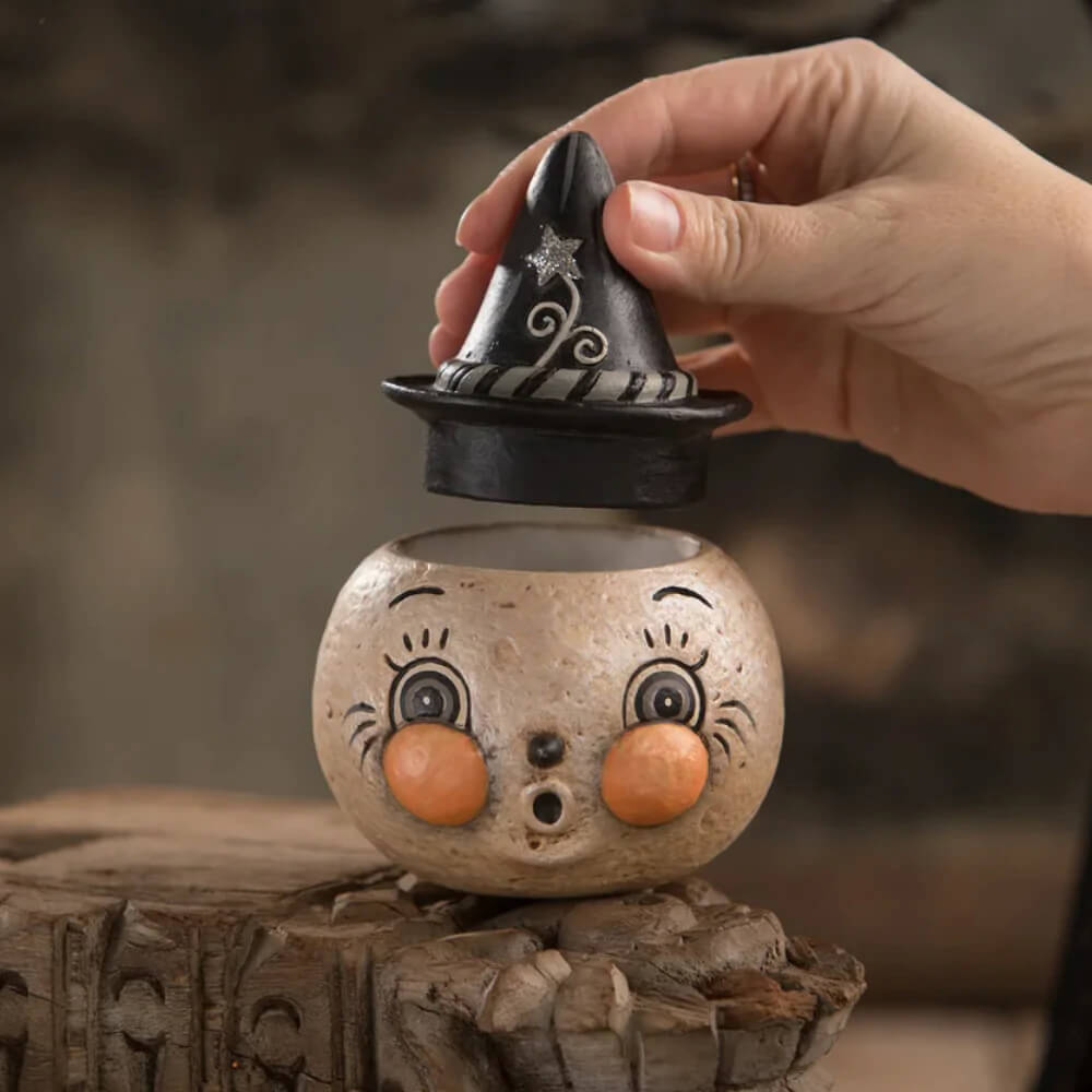 Johanna Parker Halloween Star Wanda Luna Container – THE HOLIDAY HOUSE