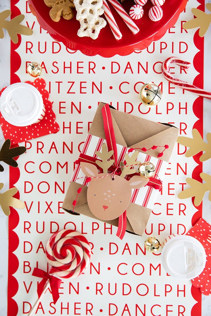 Dear Rudolph Reindeer Names Holiday Table Runner - bubblegum market
