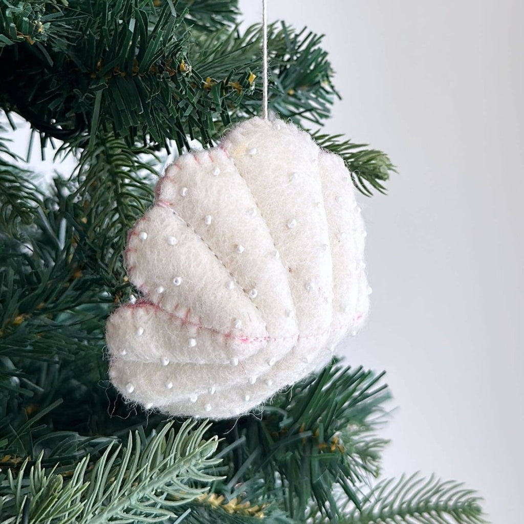 felt-scallop-sea-christmas-ornament-deer-harbour-design